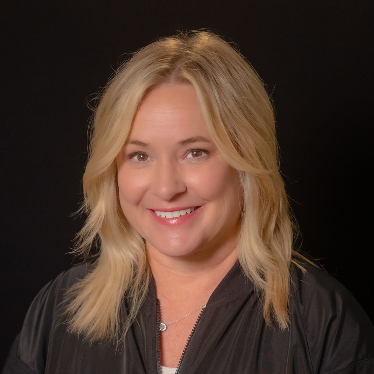 Heather Mairn Headshot